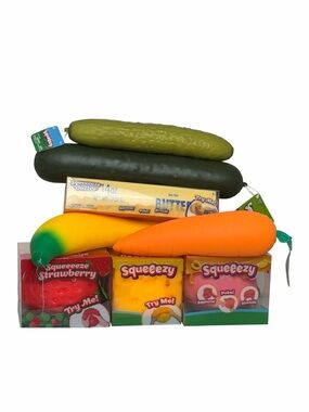 Viral Squeeezy bundle/Lot of 8 NWT